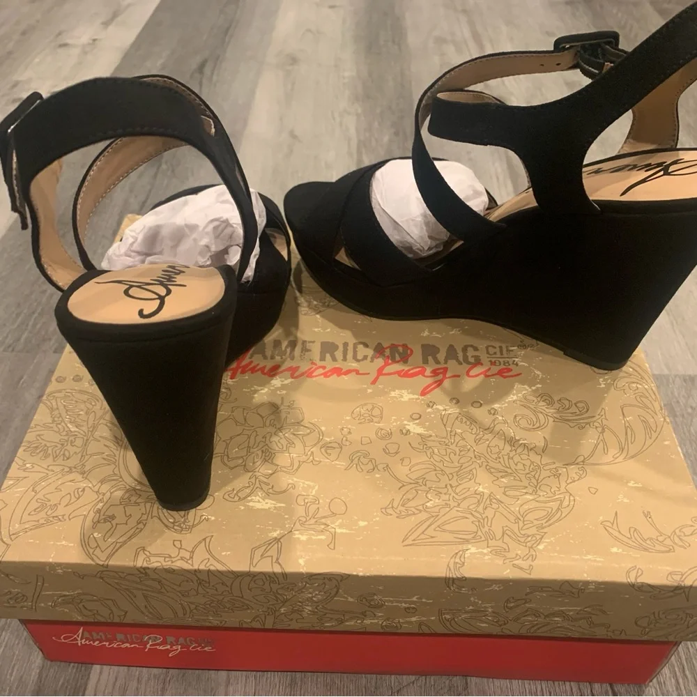 Womens sandals - Picture 4 of 5